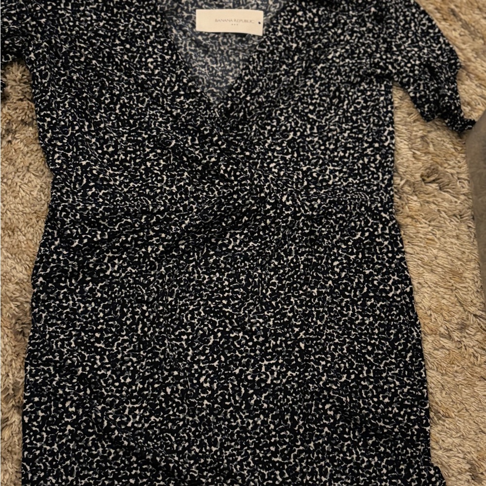 Banana Republic Navy and White patterned dress